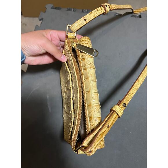 Brahmin Manhattan Melbourne Crossbody Shoulder Croc Embossed‎ Leather Bag - Picture 6 of 11